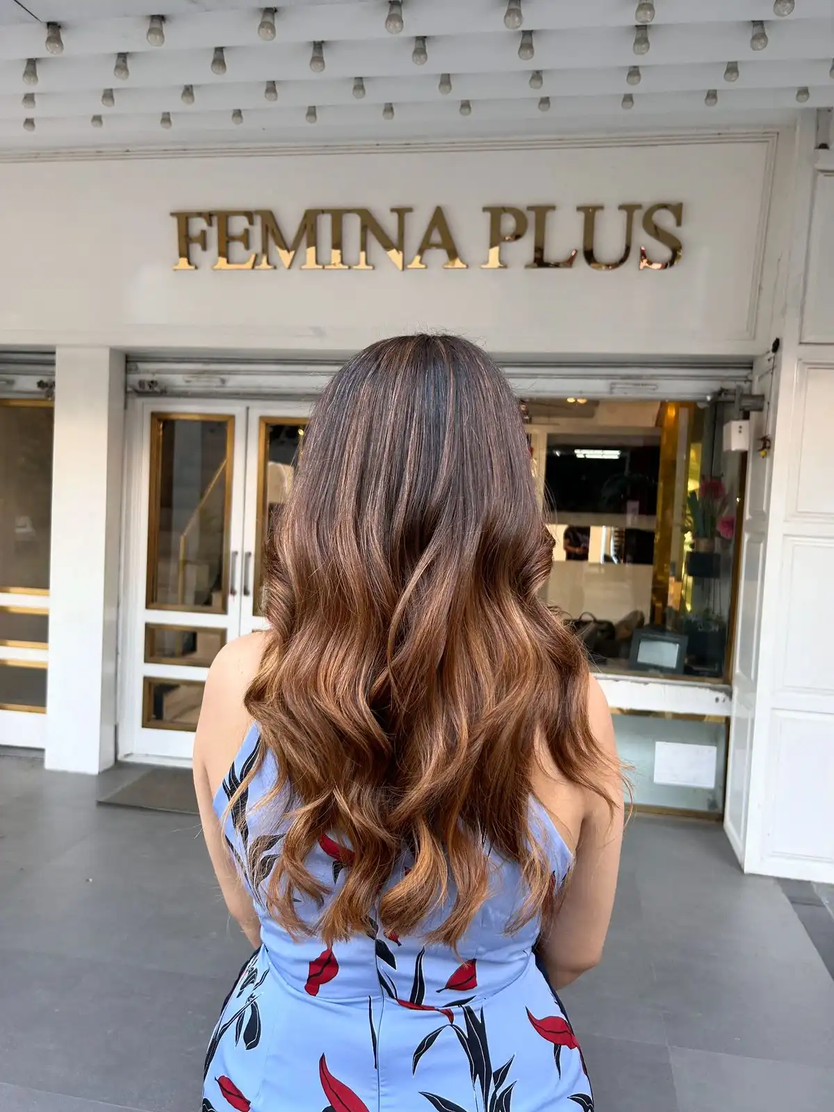https://assets.feminaplussalon.com/public/hair_color_new.webp